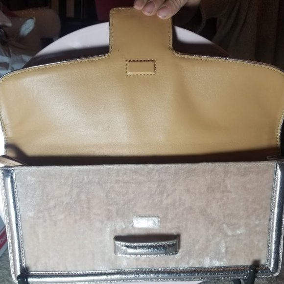 Dries Van Noten Metallic Velvet Clutch - Picture 6 of 7